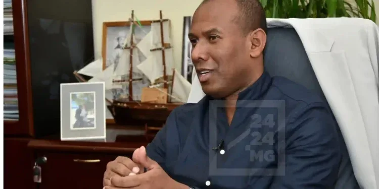 ERNEST ZAFIVANONA LAINKANA : “La décision des Etats-Unis est un tarif d’urgence, non liée à notre politique tarifaire”