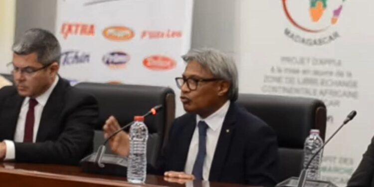 PRODUCTION LOCALE ET IMPORTATION – Le président du SIM appelle à “revoir les règles du jeu de plus près”