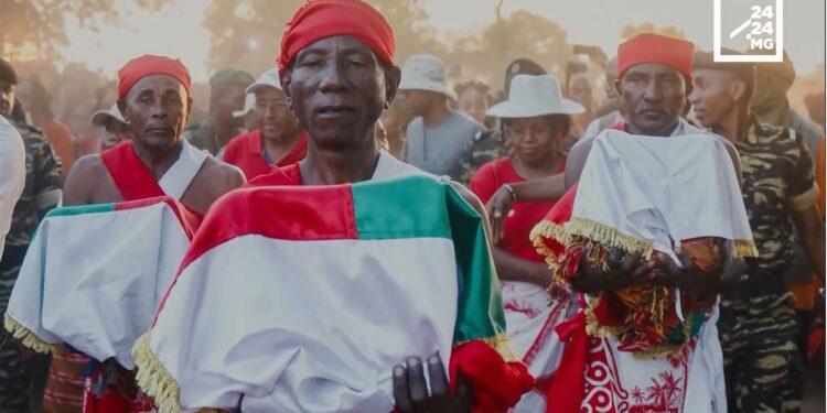 Pourquoi le retour du « crâne du Roi Toera » est-il important pour Madagascar ?