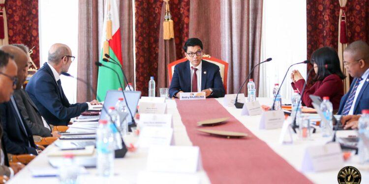 ENERGIE – Andry Rajoelina appelle à l’accélération des procédures d’installation de la centrale de 105 MW d’Ambohimanambola