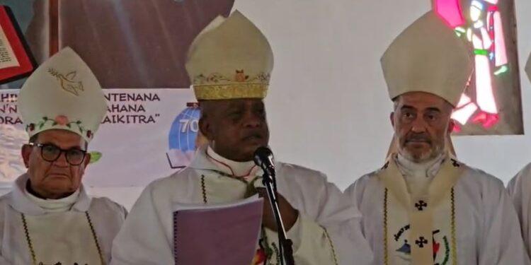 CONJONCTURE – Les évêques catholiques appellent les responsables politiques à écouter la voix des plus souffrants
