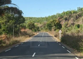 CIRCULATION – La portion Ambanja-Antsiranana sur la RN6 est couverte à 90% de bitume selon le gouverneur de Diana