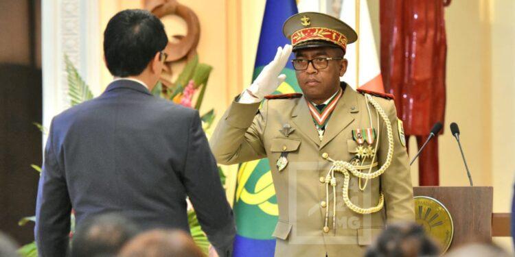 Andry Rajoelina se donne six mois pour évaluer le nouveau Premier ministre Fortunat Ruphin Zafisambo