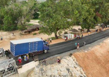 ROUTE NATIONALE – La reconstruction des ponts de Mahavavy et d’Ifasy devra attendre 2027, selon le ministre des Travaux publics