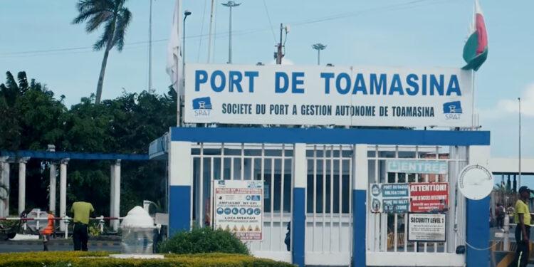 TRANSPORT MARITIME – Le directeur des relations internationales de la présidence de la Refondation nommé à la direction générale de la Société du port autonome de Toamasina