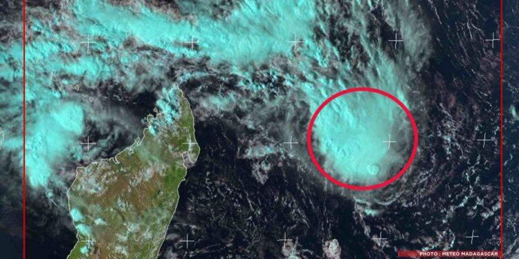 INTEMPÉRIES – Le futur cyclone Gezani pourrait toucher le Sud-Est de l’île en début de semaine prochaine