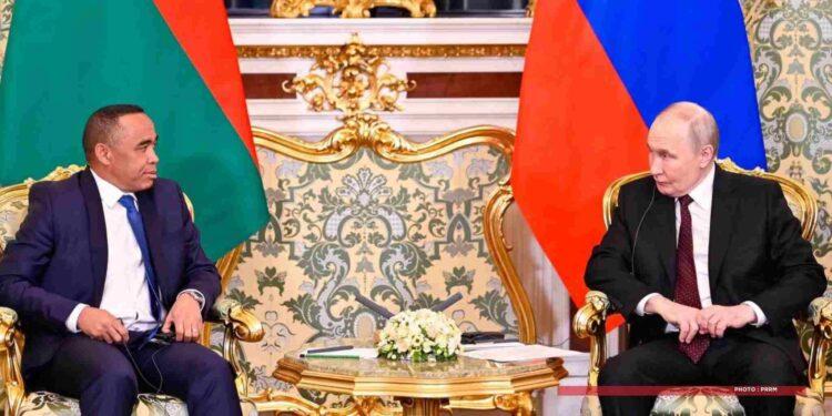 VISITE PRÉSIDENTIELLE – L’agriculture, les mines, l’énergie et la santé publique parmi les domaines de coopération malgacho-russes évoqués en Russie