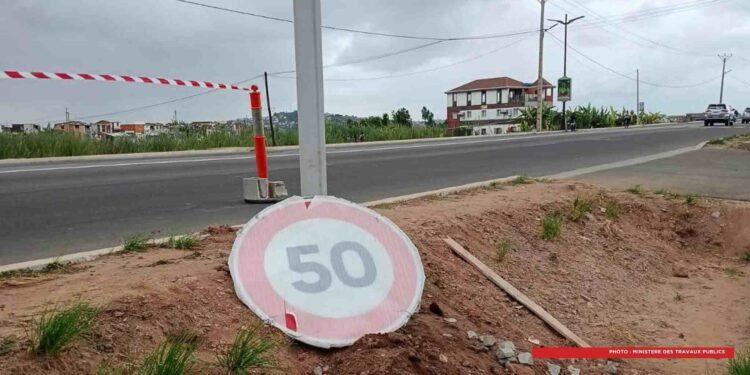 CIRCULATION – Des casseurs de vitesse et de nouveaux passages piétons prévus sur la route Tsarasaotra–Ivato