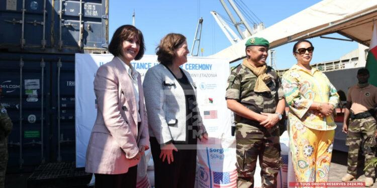 AIDE HUMANITAIRE – 5 000 tonnes métriques de sorgho fournies par les Etats-Unis pour des victimes de la sécheresse dans le Sud de Madagascar