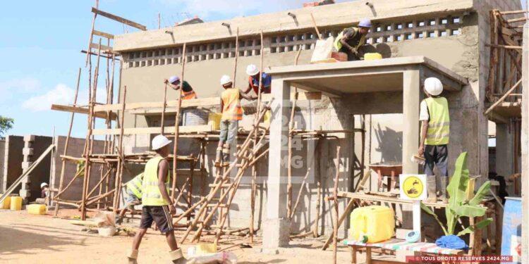 MANANJARY- Des infrastructures anticycloniques en construction pour bâtir des communautés résilientes à Mahatsara Sud