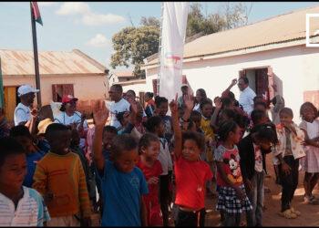 ACTION SOCIALE – L’ONG Inviso et TotalEnergies Marketing Madagasikara au chevet des écoliers de Mahitsy