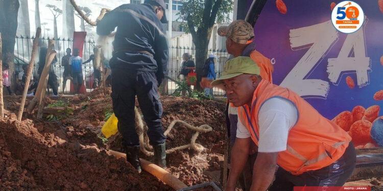 APPROVISIONNEMENT – La Jirama évoque 30 à 40 réparations de canalisation par jour depuis le renforcement de la production d’eau potable