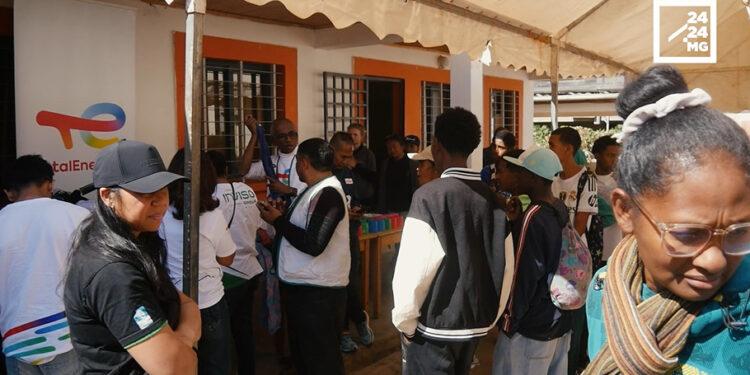 PARTENARIAT – La solidarité pour réchauffer l’hiver et le coeur des enfants de l’ONG Manda
