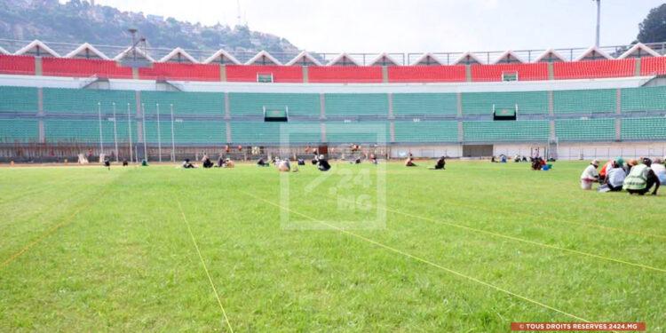 FOOTBALL – Le stade Barea ne sera pas homologué avant novembre, annonce le ministre de la Jeunesse et des sports