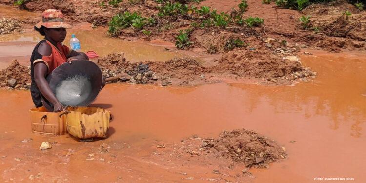 MINES – Le gouvernement envisage de généraliser à tout Madagascar la perception à la source des ristournes dans la filière or