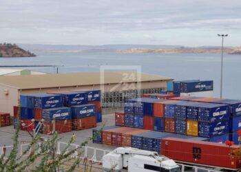 COMMERCE – Les frais de manutention des produits de première nécessité réduits de 20 % dans trois ports secondaires