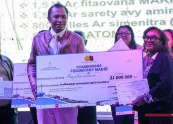 Le fokontany de Manjakamiadana reçoit le titre du fokontany le plus propre d’Antananarivo
