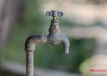 Comores – Les pénuries d’eau rythment le quotidien des habitants de Moroni