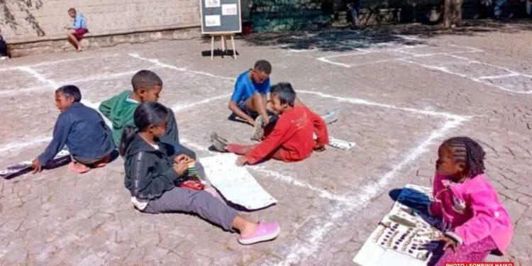ÉVÉNEMENT – Deux jours au jardin d&rsquo;Antaninarenina pour faire redécouvrir aux enfants les jeux traditionnels malgaches