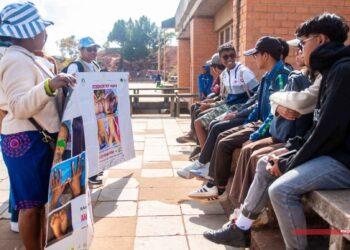 EPIDEMIE – Des milliers d’étudiants et agents de l’université d’Antananarivo sensibilisés, plus de 200 vaccinés contre le Mpox durant deux jours de campagne